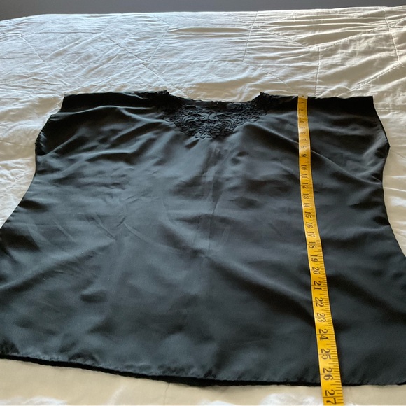 BLACK LACE BLOUSE, SIZE: XL - Picture 10 of 10